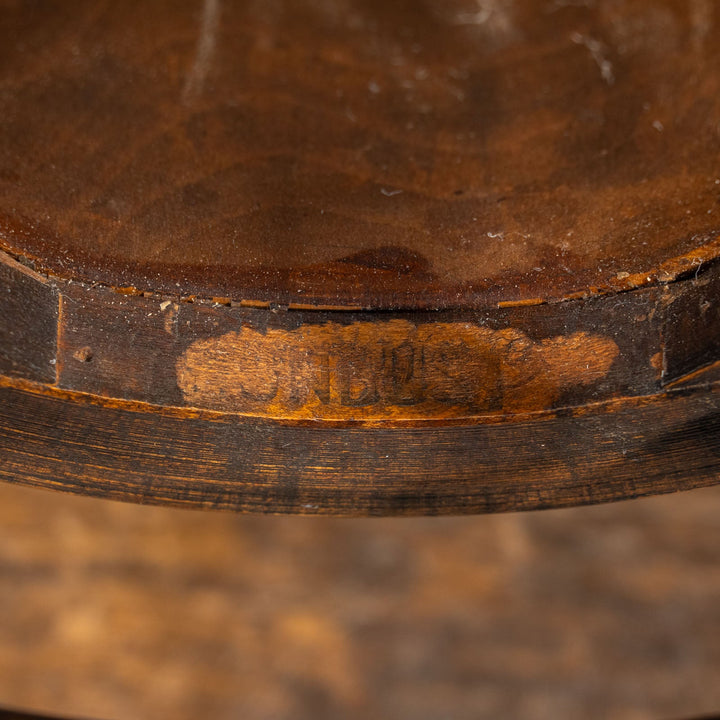 【Mundus ムンダス】シェルモチーフのエンボス加工が美しい パネルバック ベントウッドチェア /25G-5