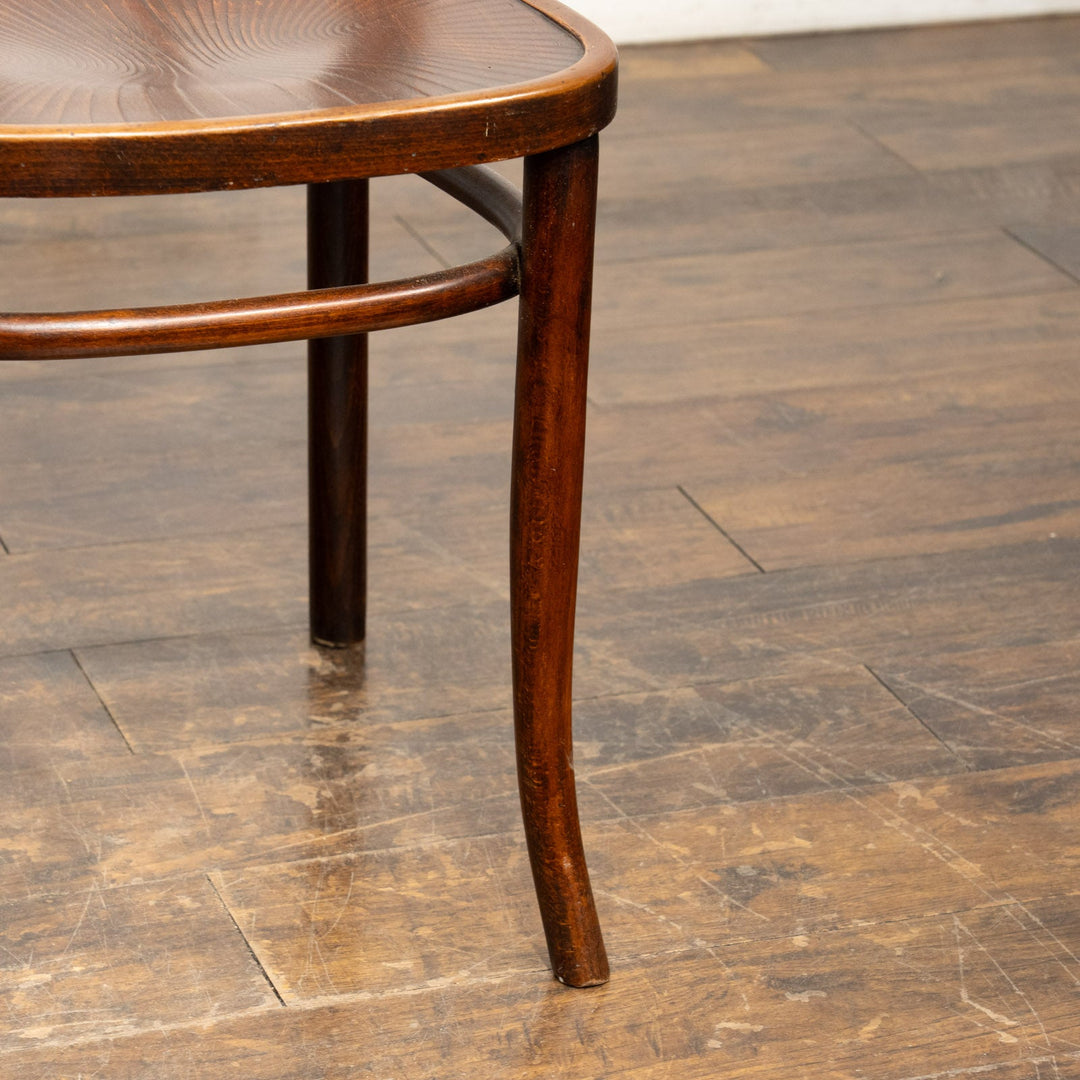 ユーバックの背もたれが優しく支える ビーチ ベントウッドチェア /25G-2