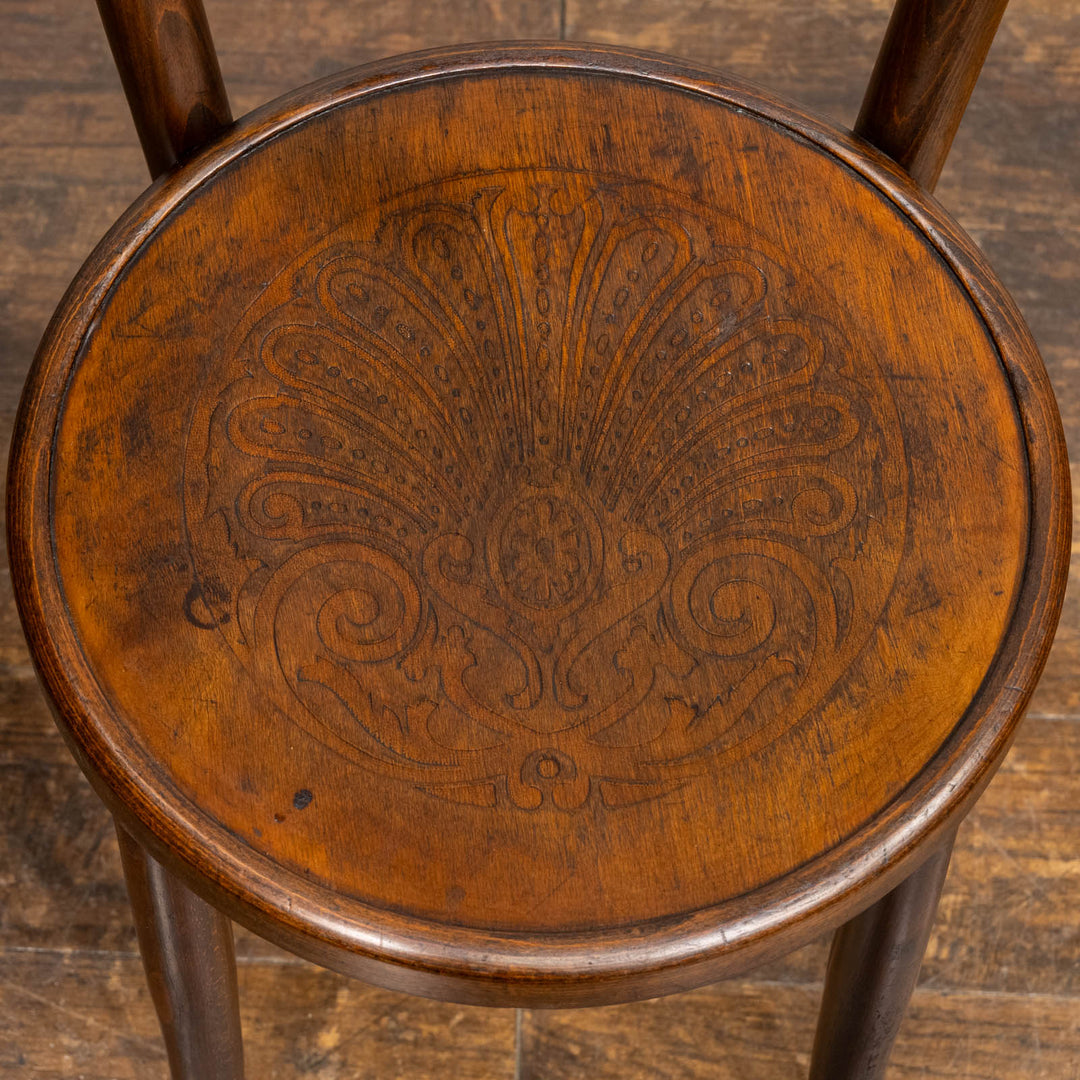 ベントウッドチェア