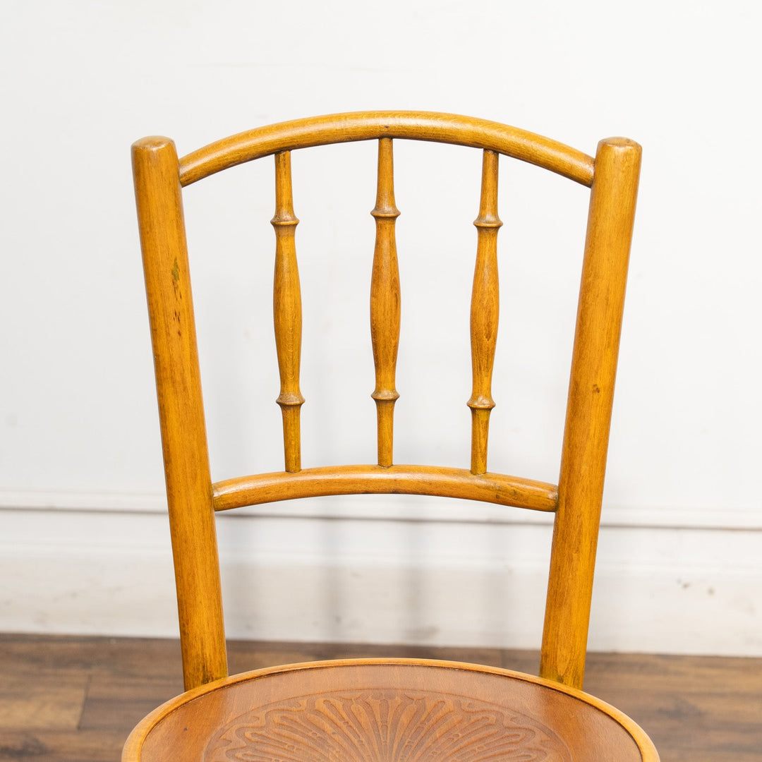 竹モチーフの背もたれが特徴的 バンブーバック ベントウッドチェア /25G-1