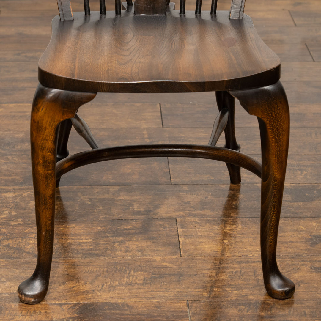 車輪モチーフの透かし彫りが特徴 珍しいカブリオールレッグタイプ ホイールバック ウィンザーチェア /25G-1