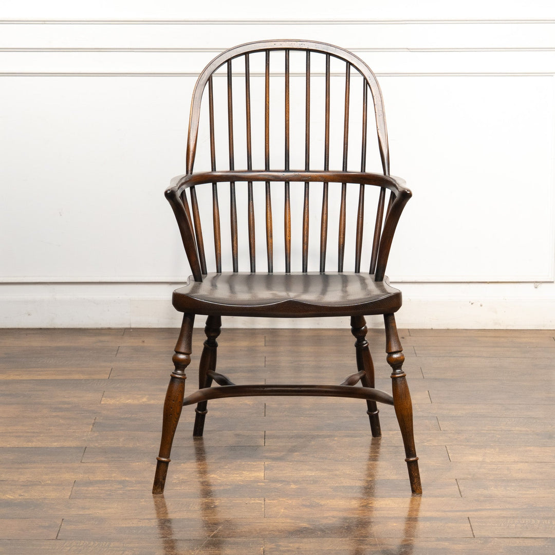 頑丈なダブルボウバックの背もたれが包み込む レアモデル ウィンザー アームチェア /25G-1