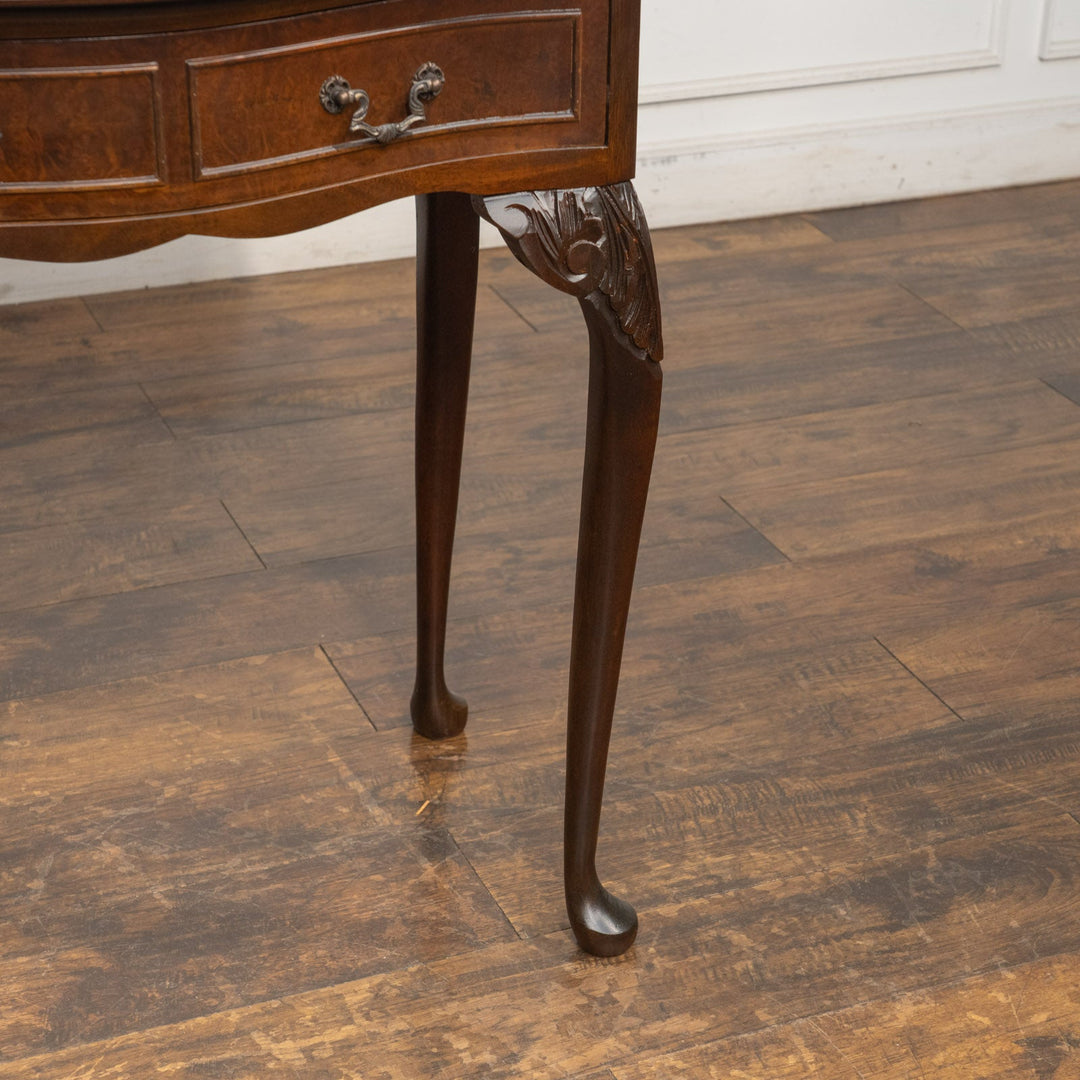 優雅なカブリオールレッグやスワンネックのハンドルが上品 コンソールテーブル /25G