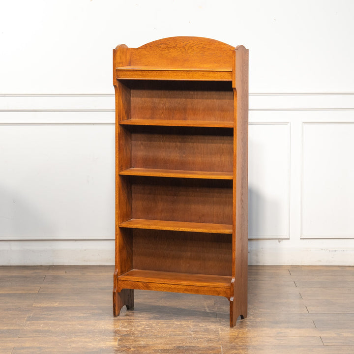 シンプルなフォルムで使いやすいサイズ感が魅力 オーク ブックシェルフ /25G