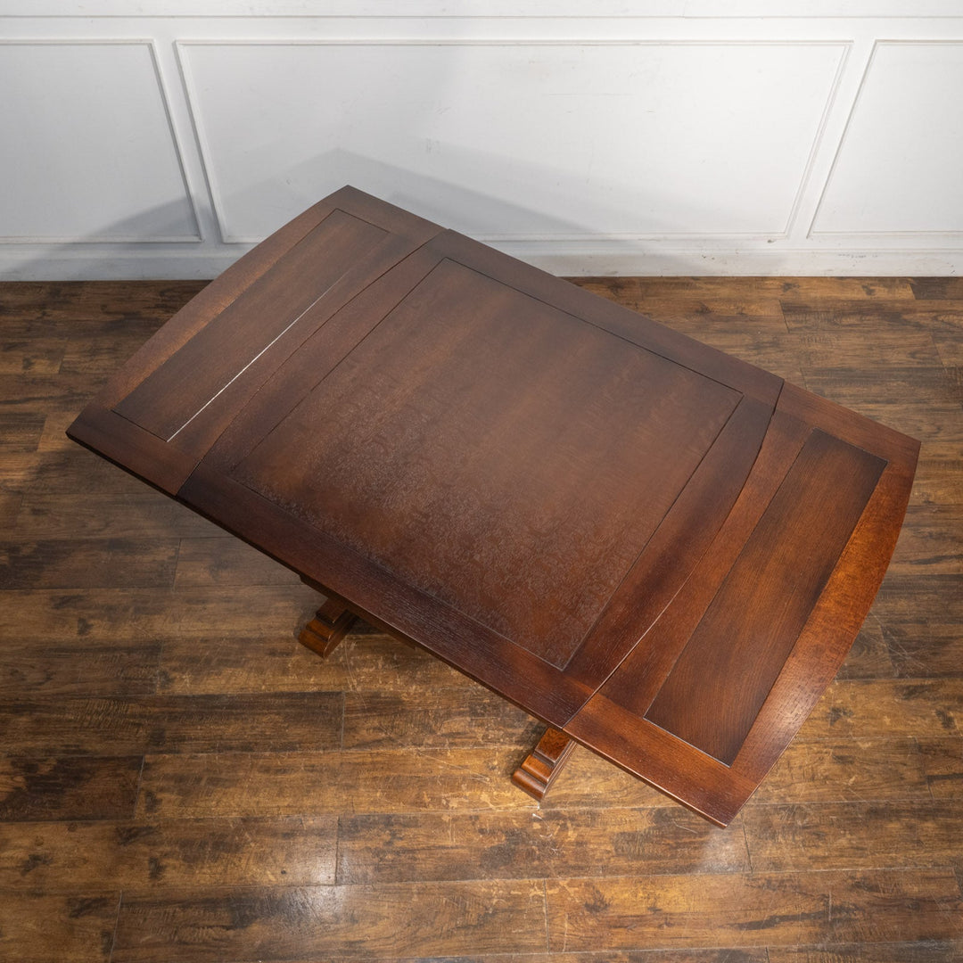 ブドウの美しい装飾が施されたバルボスレッグが印象的 ドローリーフテーブル /25G