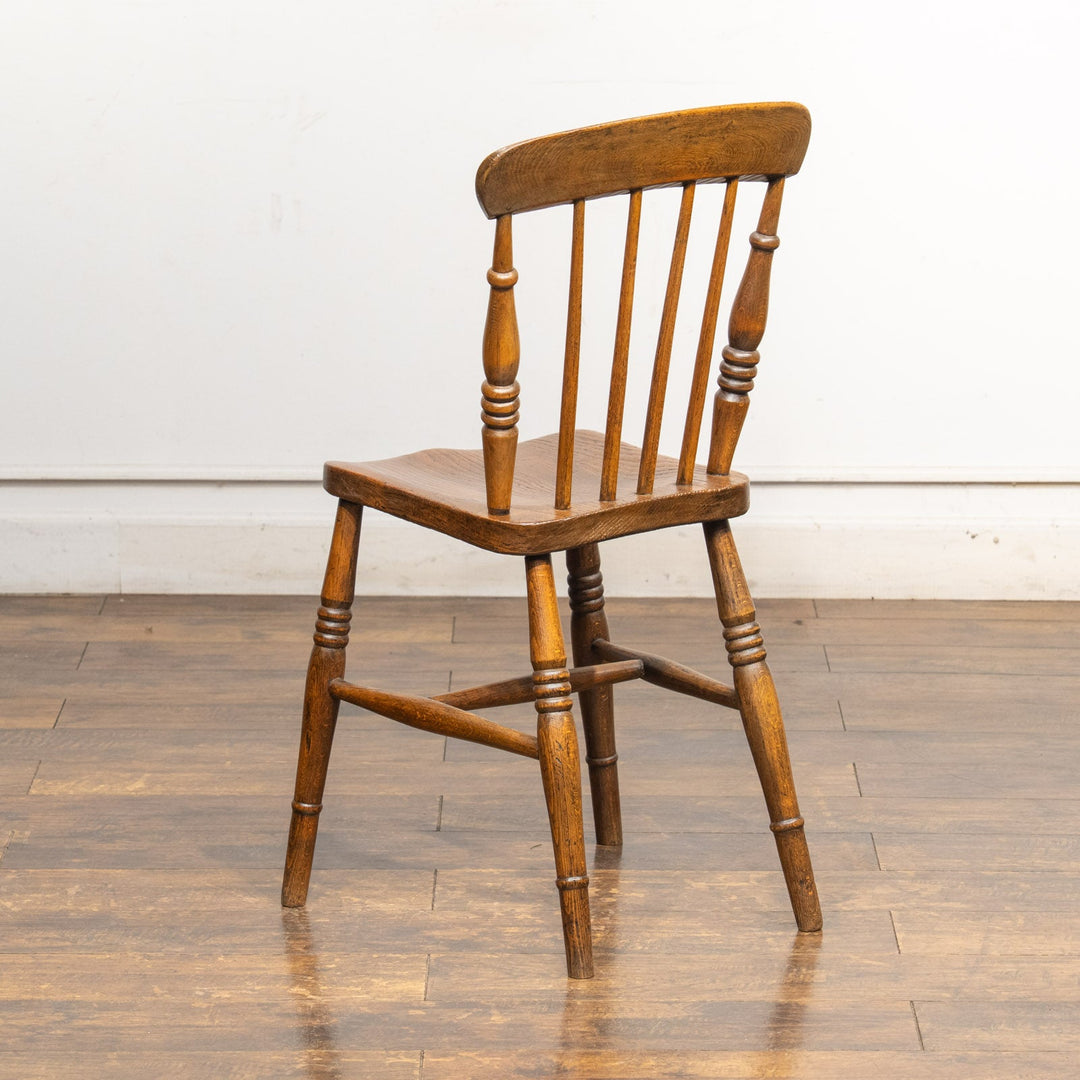 艶やなブラウンの色味が味わい深い カントリースタイル コムバック ウィンザーチェア /25G-1