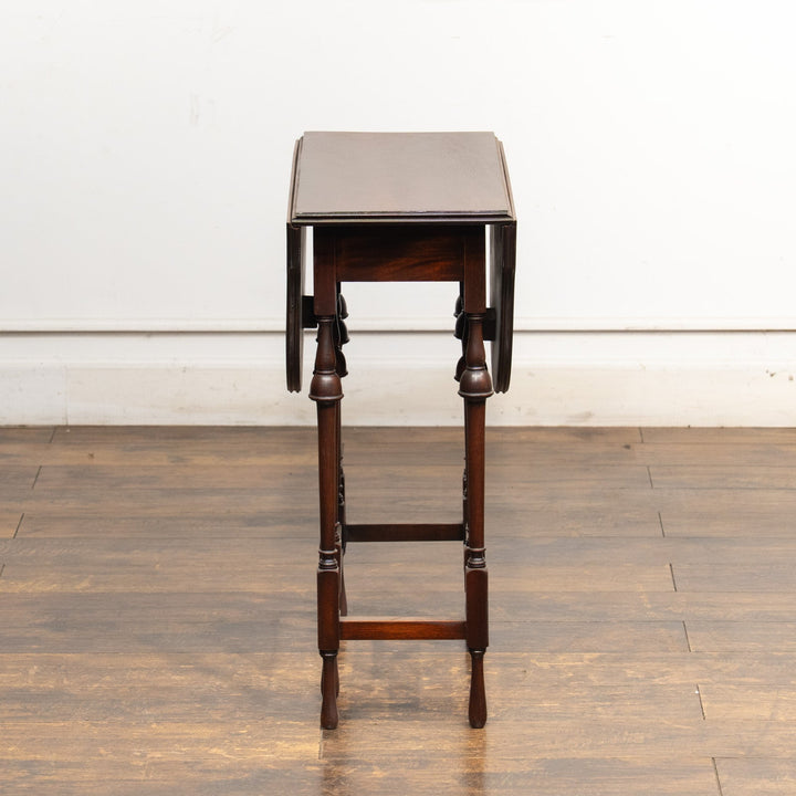 個性的でレアなデザインの天板が目を惹く ウォールナット ゲートレッグ 折りたたみテーブル /25G