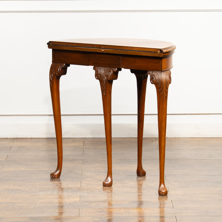 ハーフムーンの美しいシルエット 開くと円形のゲームテーブルになる コンソールテーブル /25G-B