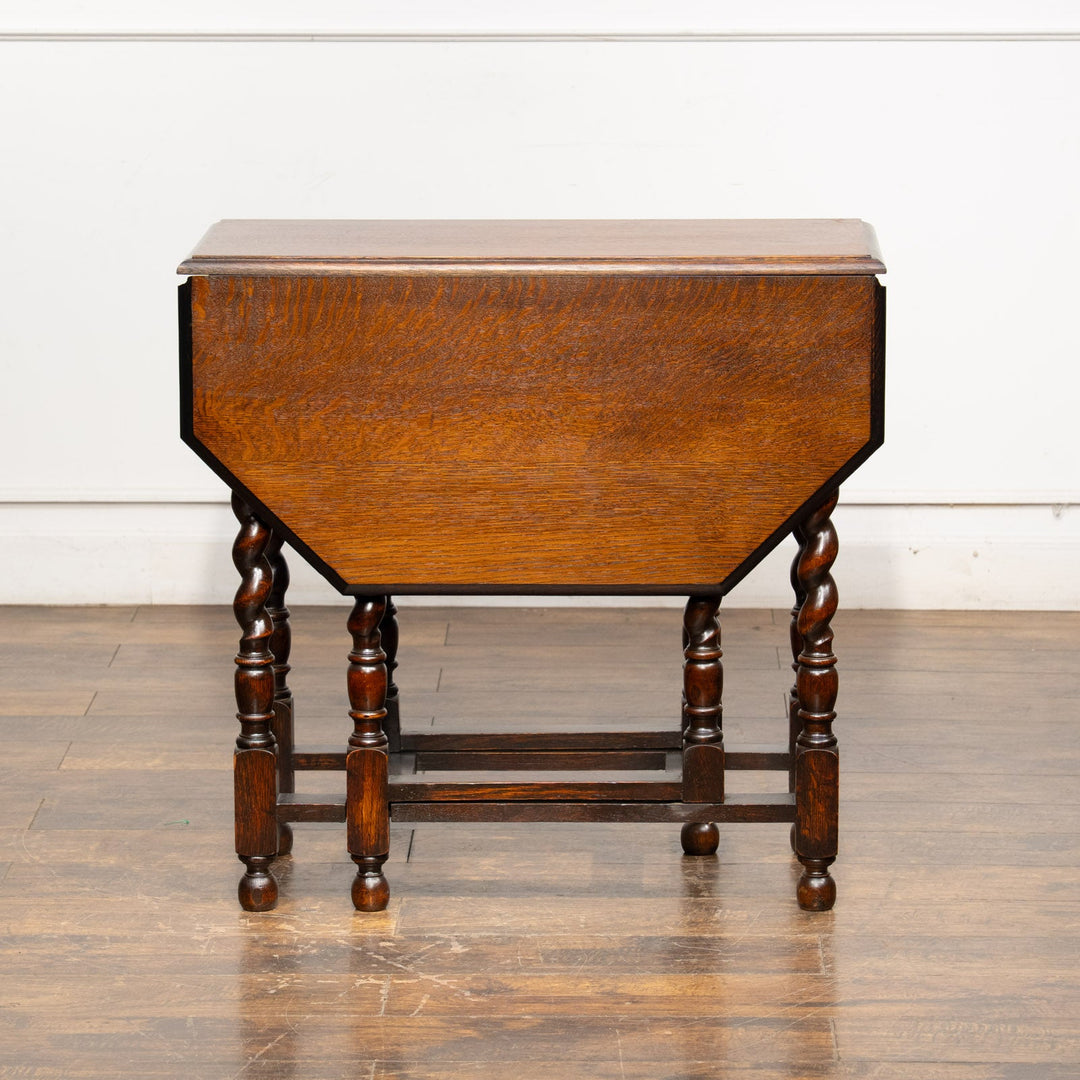 開くと八角形になる天板が優雅 オーク ゲートレッグ 折りたたみテーブル /25G