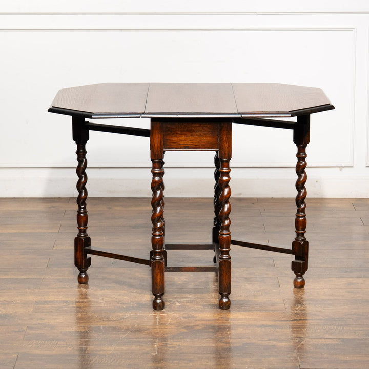 開くと八角形になる天板が優雅 オーク ゲートレッグ 折りたたみテーブル /25G