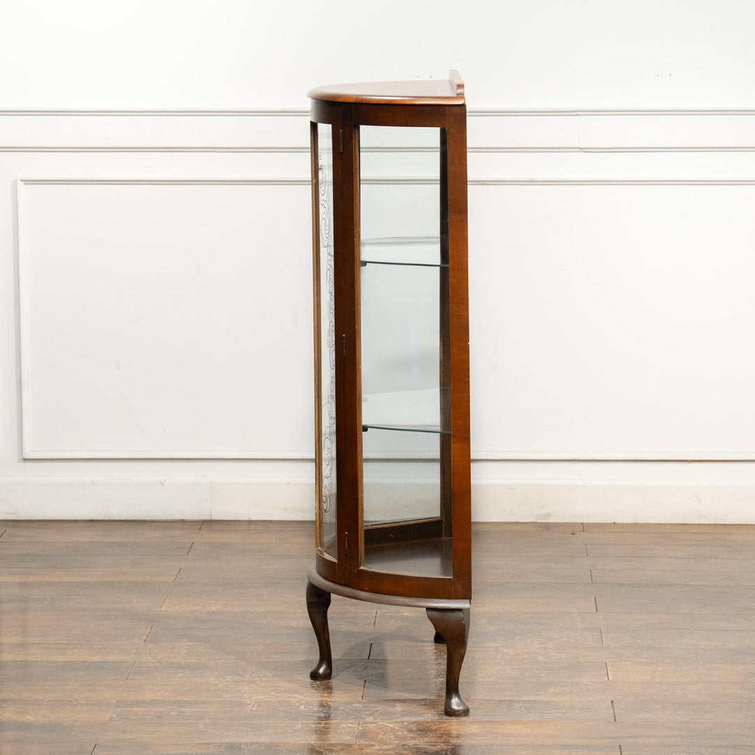 美しく気品漂うハーフムーンスタイル ガラスキャビネット /25G-C