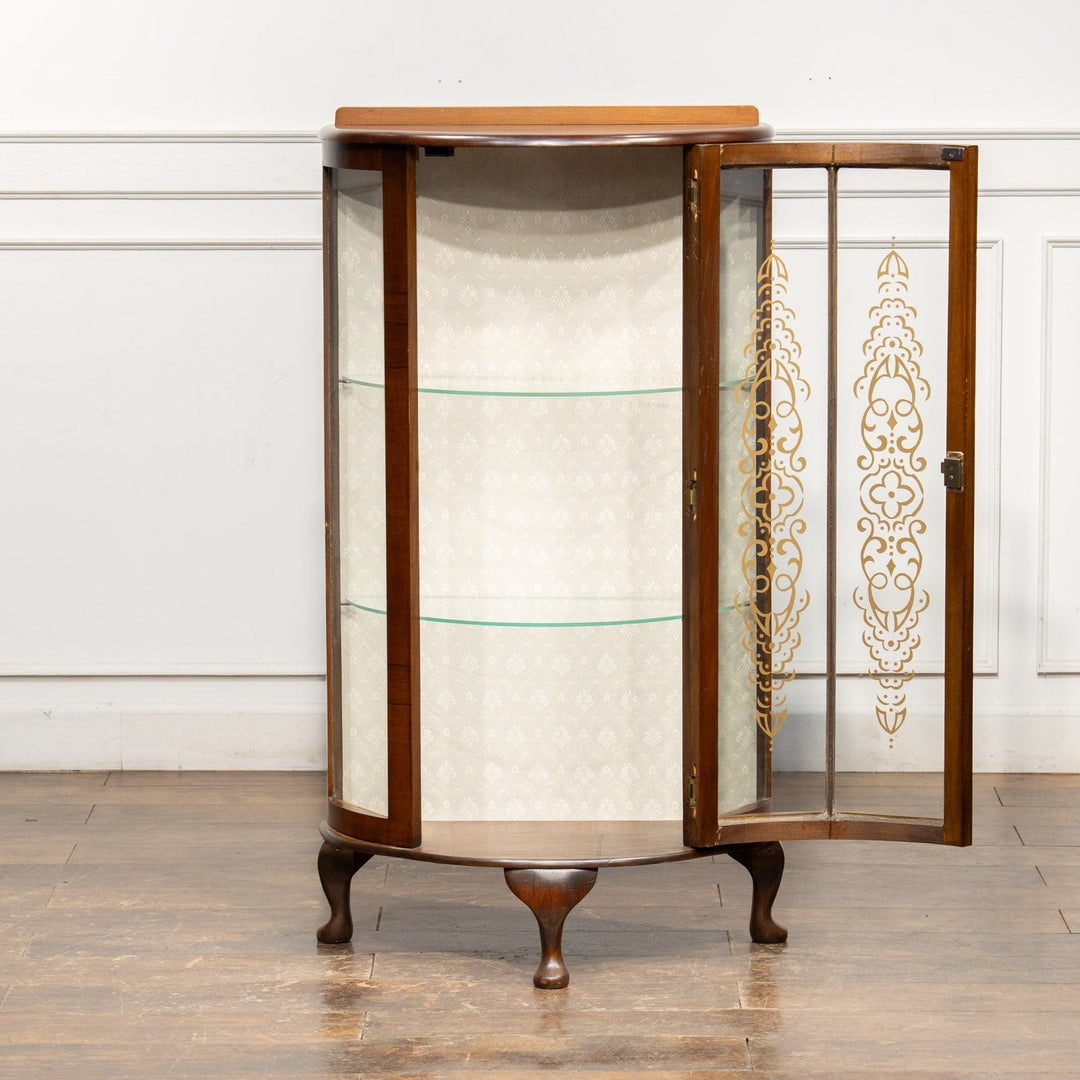 美しく気品漂うハーフムーンスタイル ガラスキャビネット /25G-B