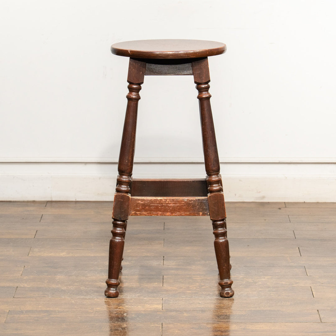 丁寧な装飾のバラスターレッグが美しい オーク ハイスツール /25G-9