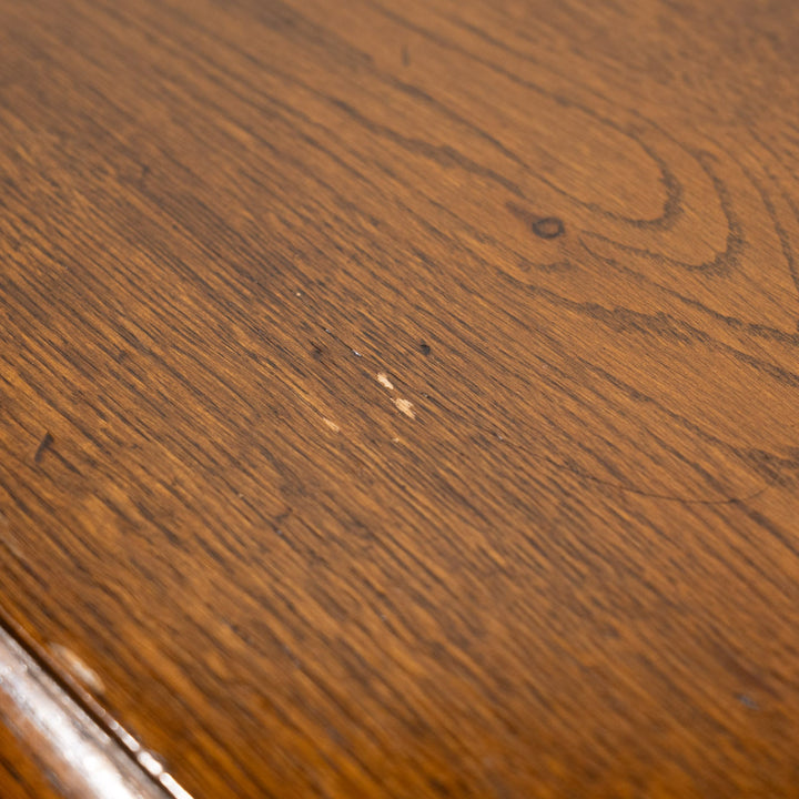 すっきりしたフォルムがお部屋に馴染む オーク ガラスブックケース