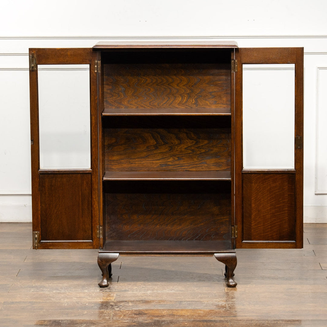 すっきりしたフォルムがお部屋に馴染む オーク ガラスブックケース /25G-B