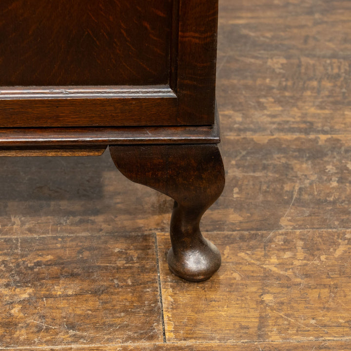 すっきりしたフォルムがお部屋に馴染む オーク ガラスブックケース /25G-B