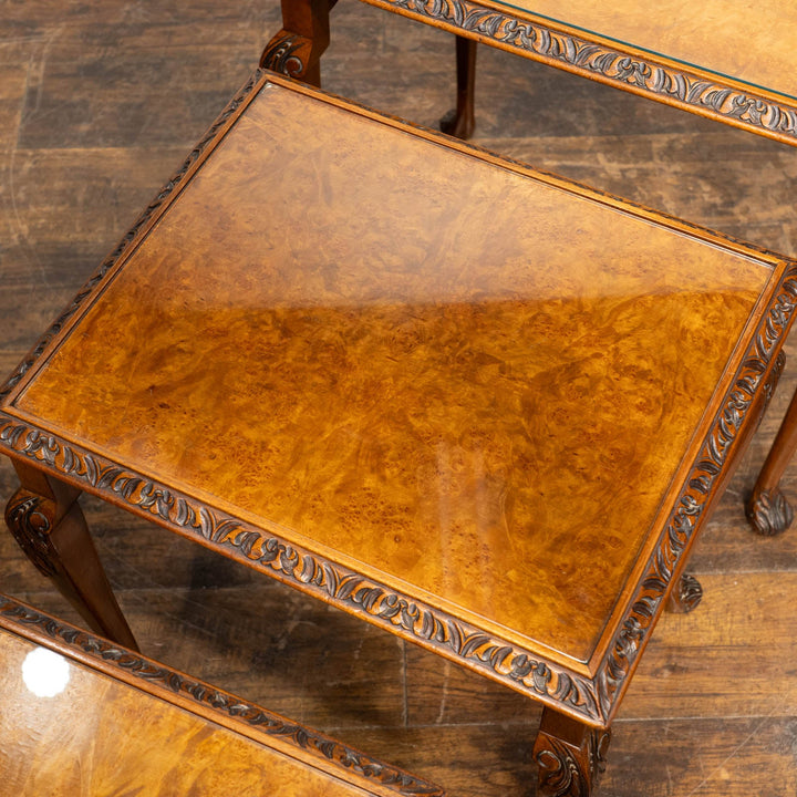 ウォールナットの美しい木目が映える ガラストップ 3段 ネストテーブル /25G