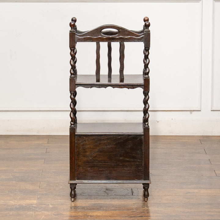 ブックラックと扉収納が一体化したレアなデザイン オーク マガジンラック /25G