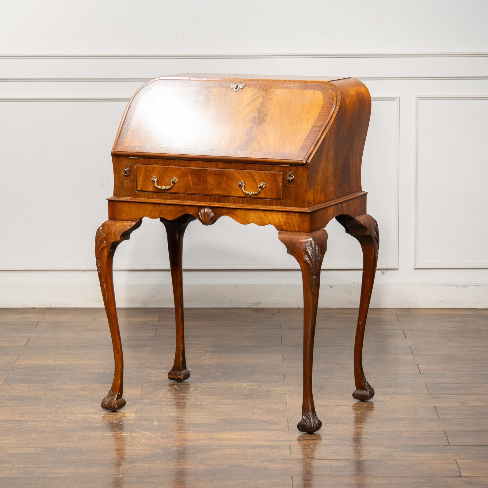 デスク・ビューロー/desk Bureau – THE GLOBE オンラインショップ