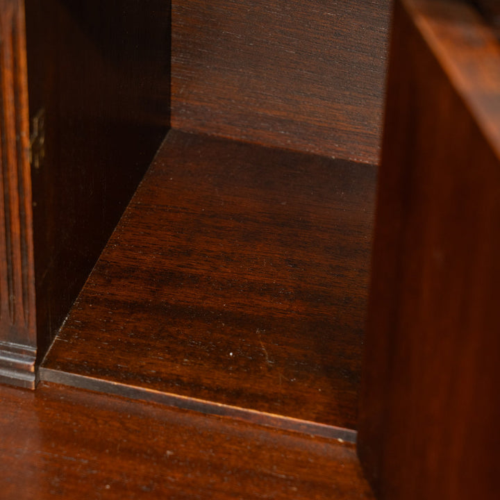 丸みのあるフォルムやカブリオールレッグがエレガント ライティングビューロー /25G