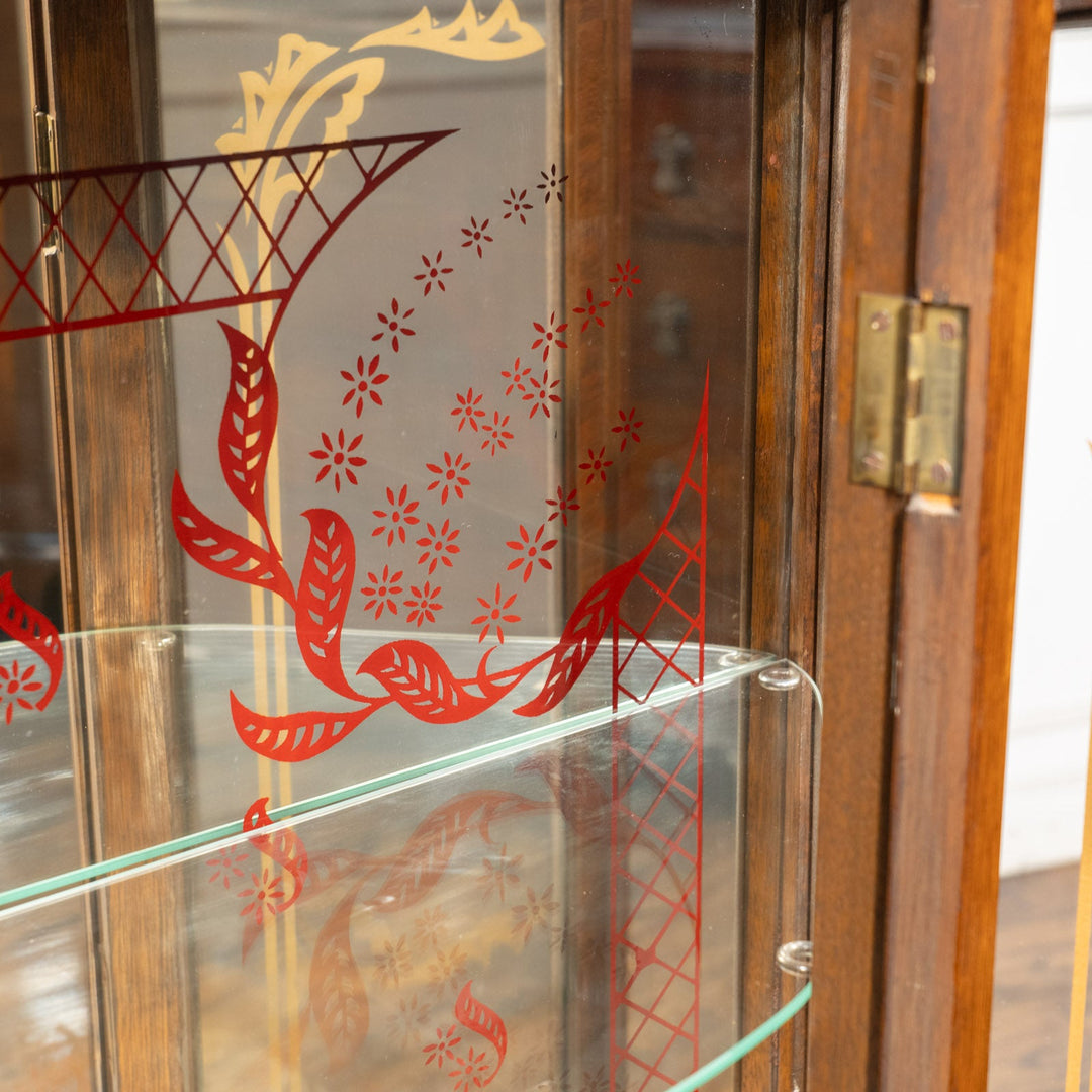 【Rivington リビングトン】鮮やかなプリントの装飾が印象的 ミラーバック ガラスキャビネット /25G