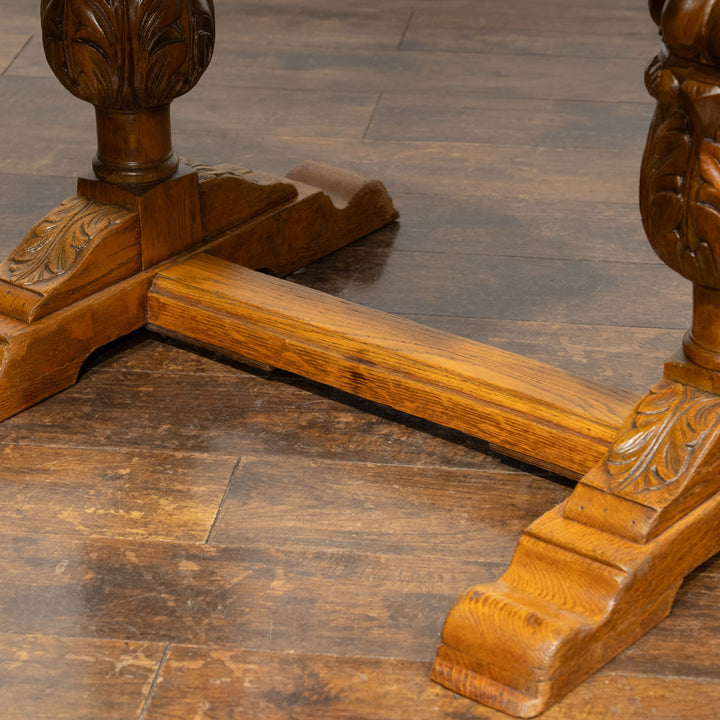 繊細で美しい彫刻のバルボスレッグが目を惹く ドローリーフ 伸長式ダイニングテーブル /25G-C