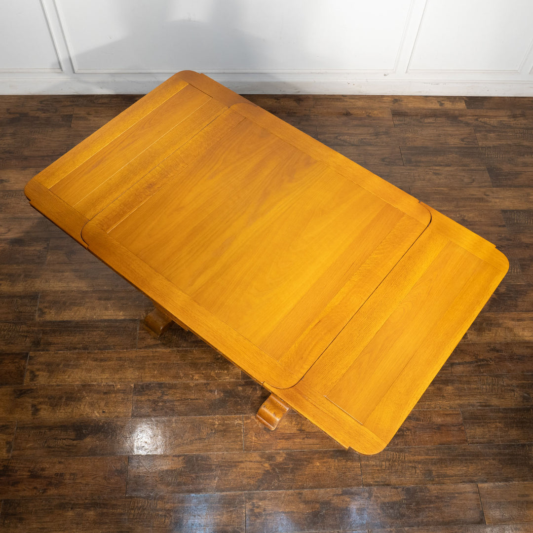 繊細で美しい彫刻のバルボスレッグが目を惹く ドローリーフ 伸長式ダイニングテーブル /25G-C