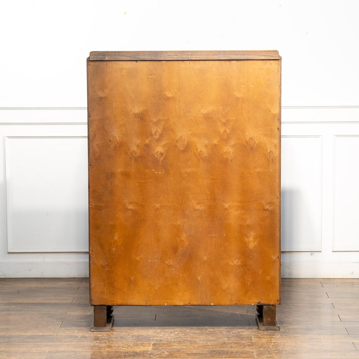 伝統的なギロッシュなどの装飾が目を惹く オーク ブックケース /25G