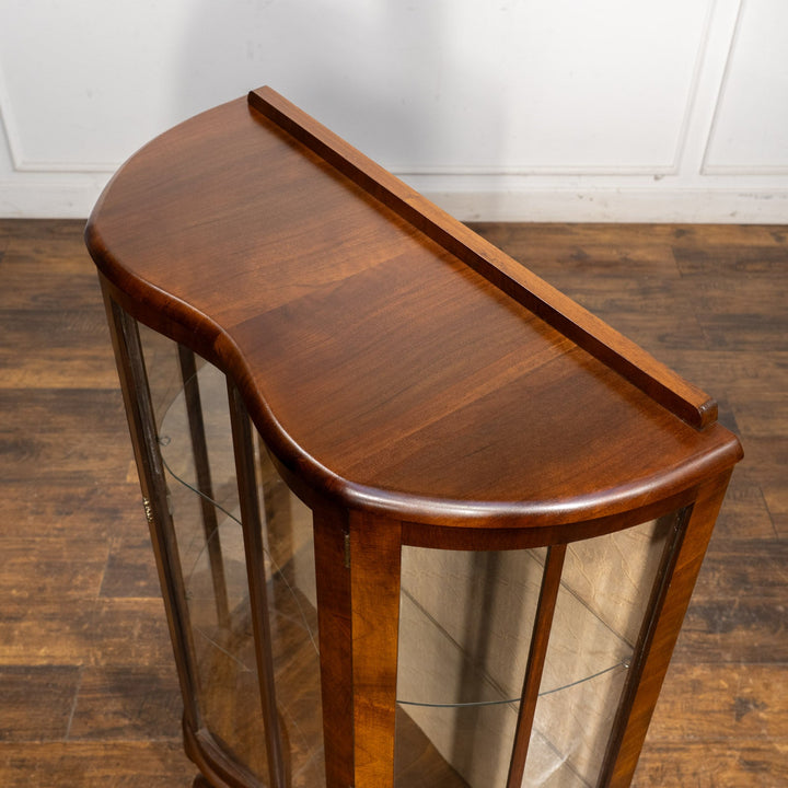 曲線のフロントデザインが優雅 ハーフムーンスタイル ガラスキャビネット /25G