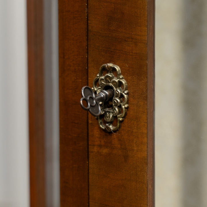 曲線のフロントデザインが優雅 ハーフムーンスタイル ガラスキャビネット /25G-B