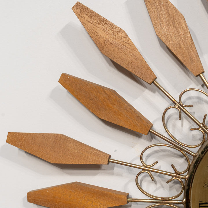 【PAICO パイコ】中央から放射状に広がるデザインが華やか サンバースト ウォールクロック /25G