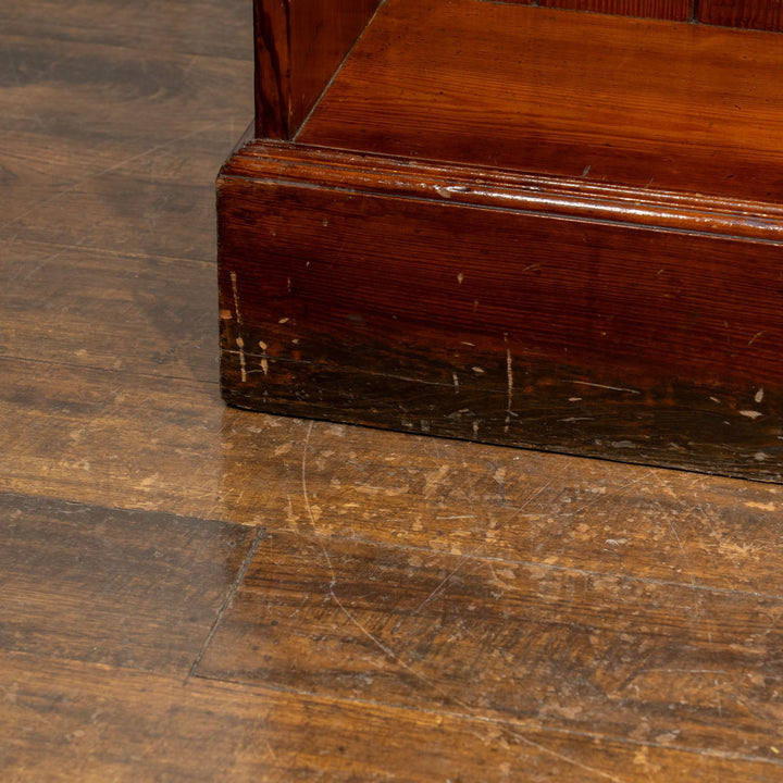 パイン材の木目が映えるシンプルなデザイン ブックシェルフ /25G