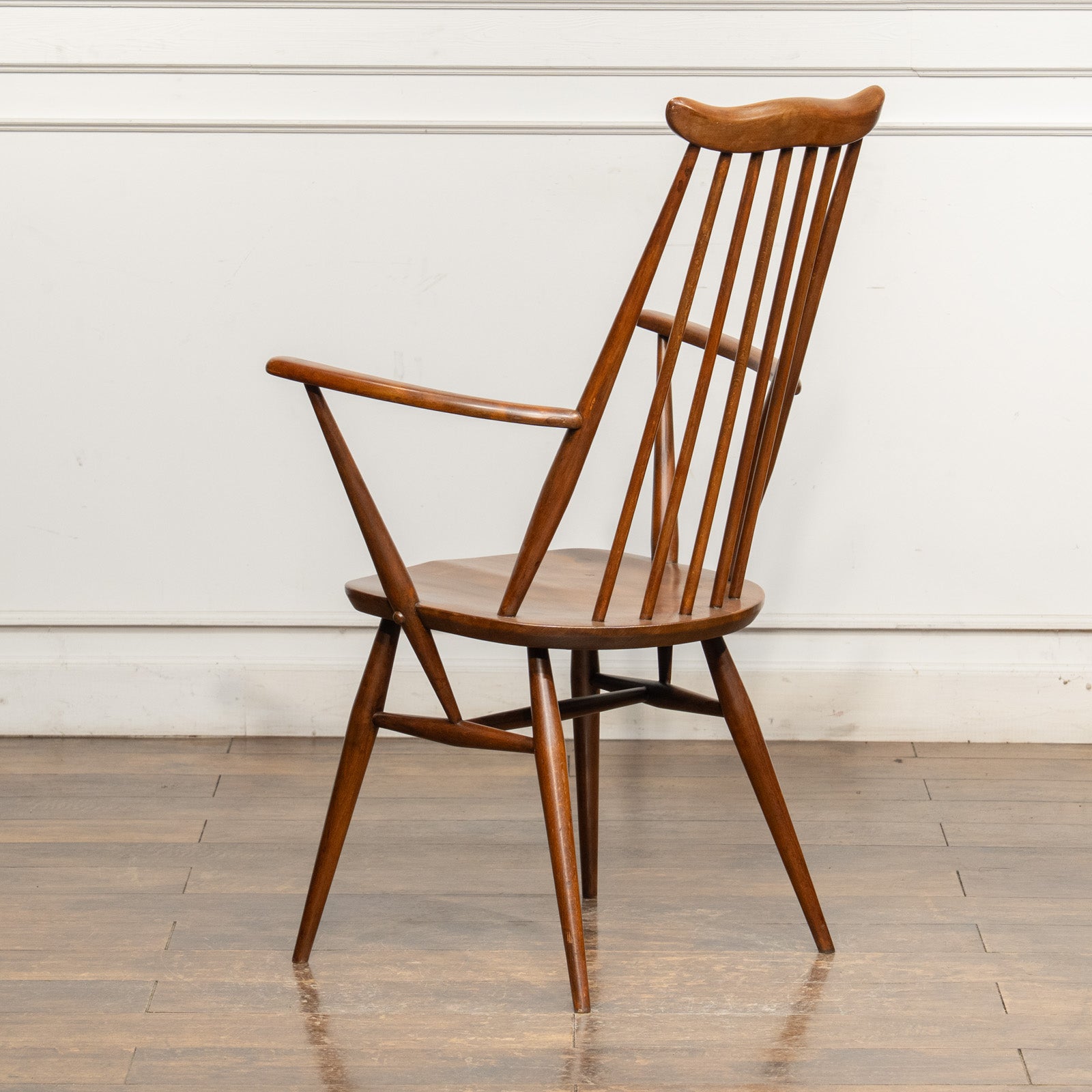 英国【ERCOL アーコール】ゴールドスミスアームチェア No.369A