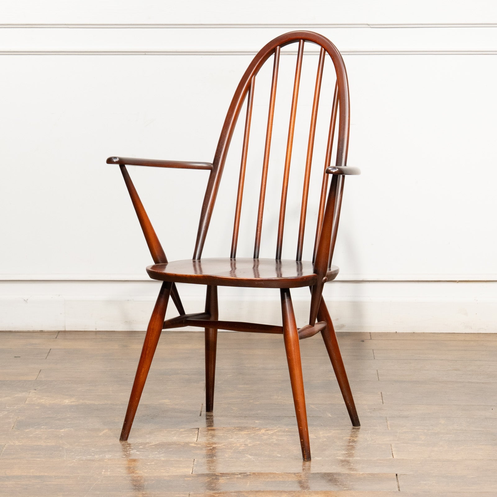 英国【ERCOL アーコール】クエーカーアームチェア No.365A ウインザー