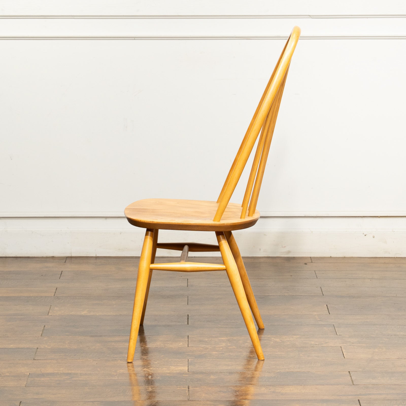 英国【ERCOL アーコール】曲木のボウバック 5本スポーク ウィンザー