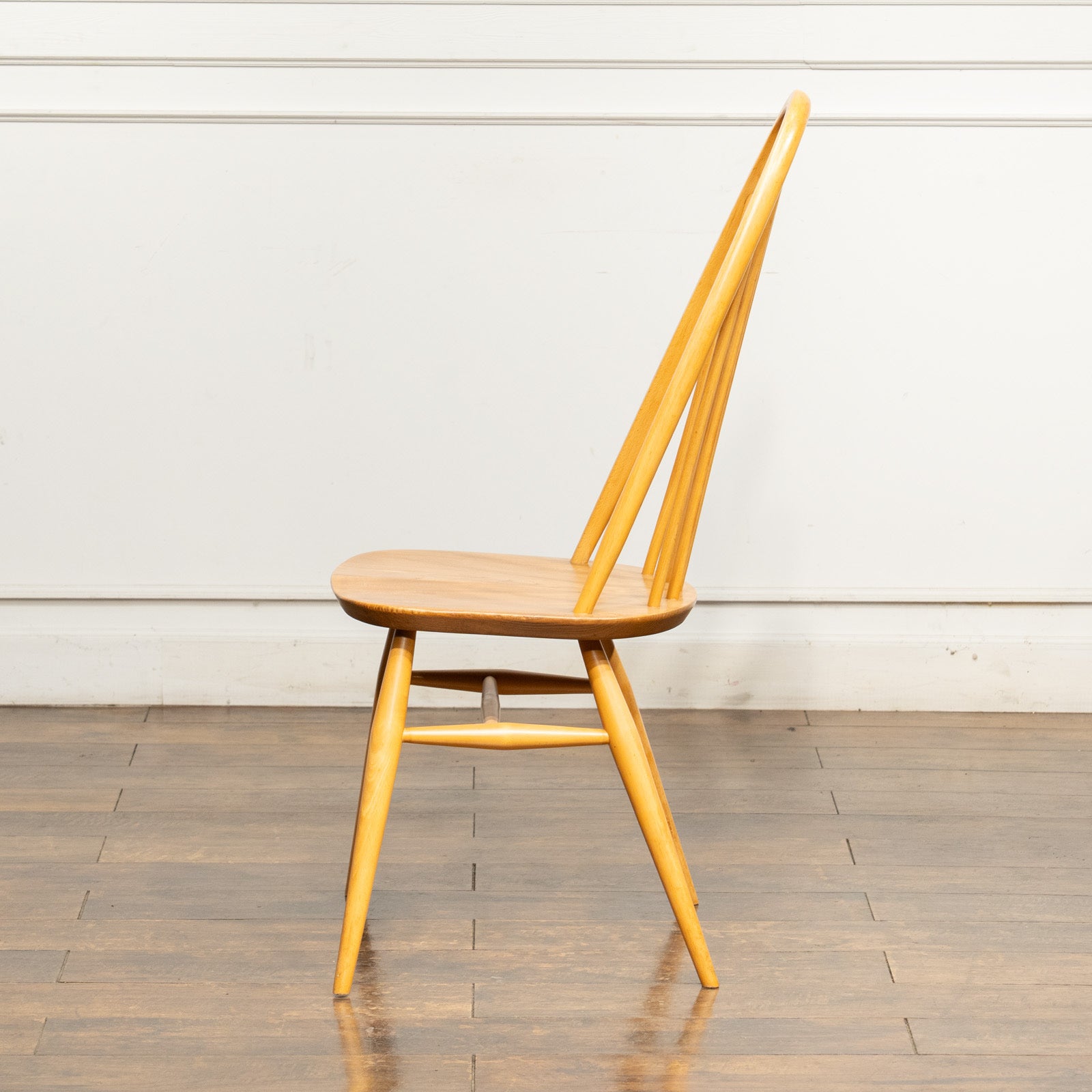 英国【ERCOL アーコール】曲木のボウバック 5本スポーク ウィンザー