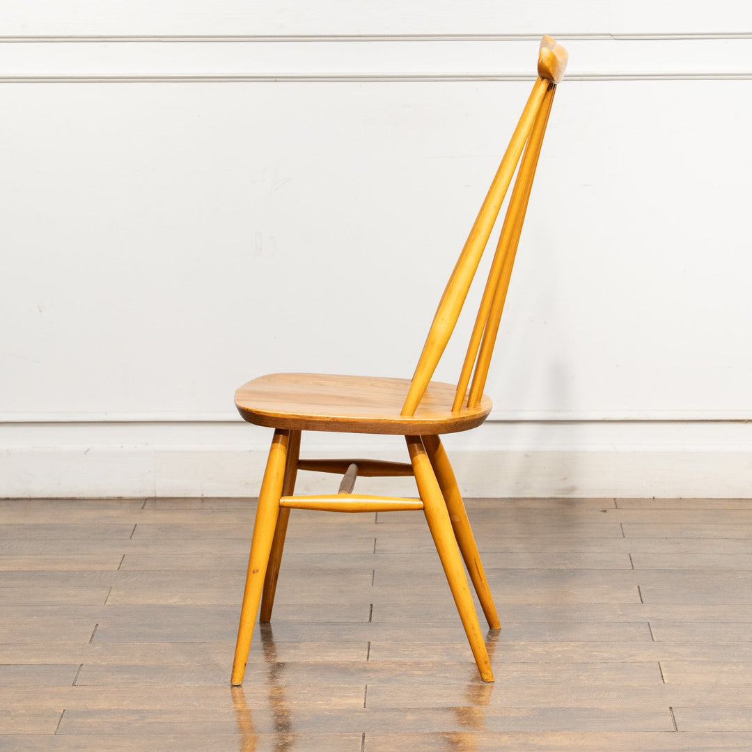 英国【ERCOL アーコール】洗練された佇まい ウインザー ゴールドスミスチェア No.369 /25G-1