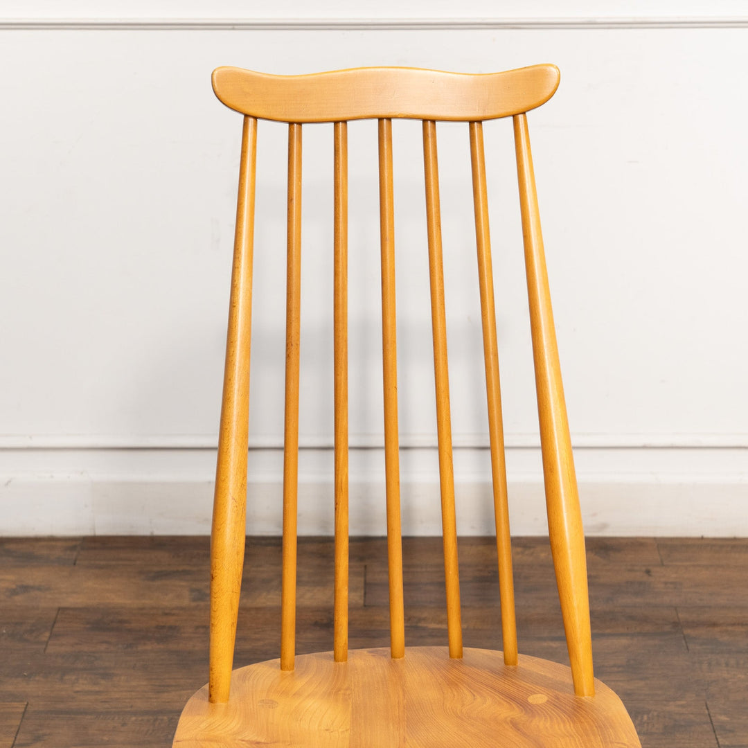 英国【ERCOL アーコール】洗練された佇まい ウインザー ゴールドスミスチェア No.369 /25G-3