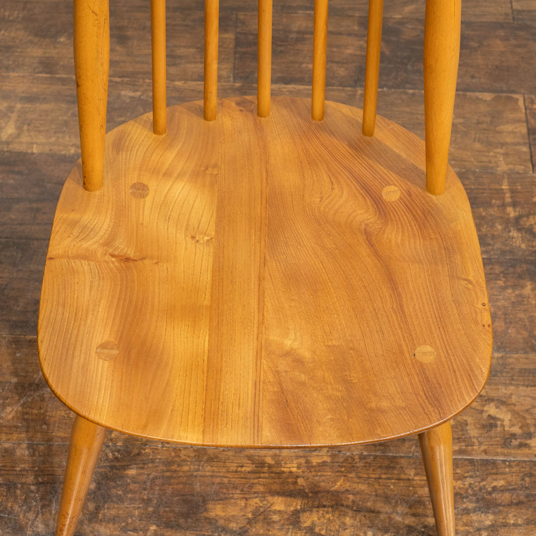 英国【ERCOL アーコール】洗練された佇まい ウインザー ゴールドスミスチェア No.369 /25G-3