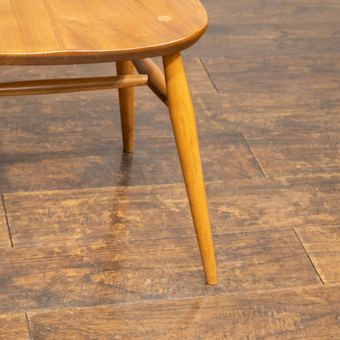 英国【ERCOL アーコール】洗練された佇まい ウインザー ゴールドスミスチェア No.369 /25G-3