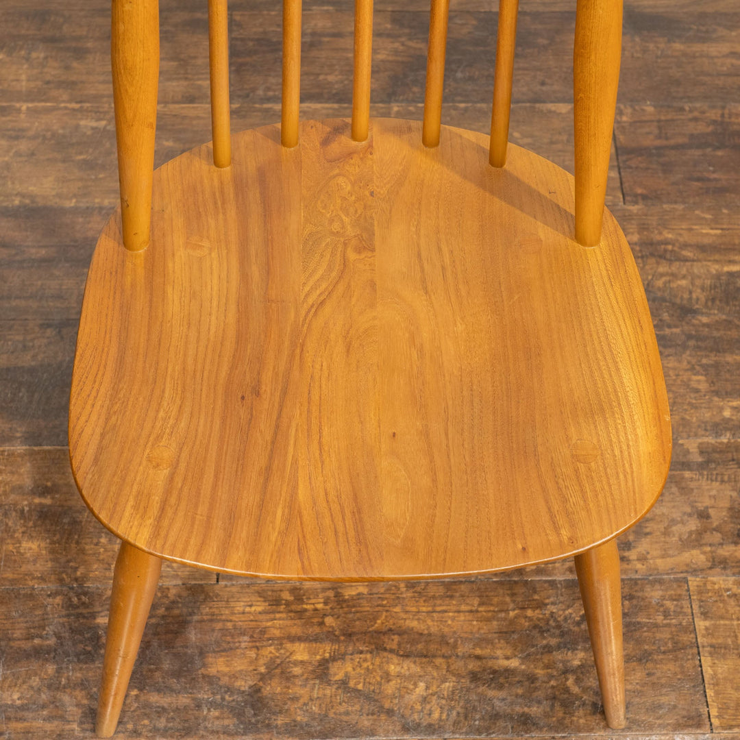 英国【ERCOL アーコール】洗練された佇まい ウインザー ゴールドスミスチェア No.369 /25G-6