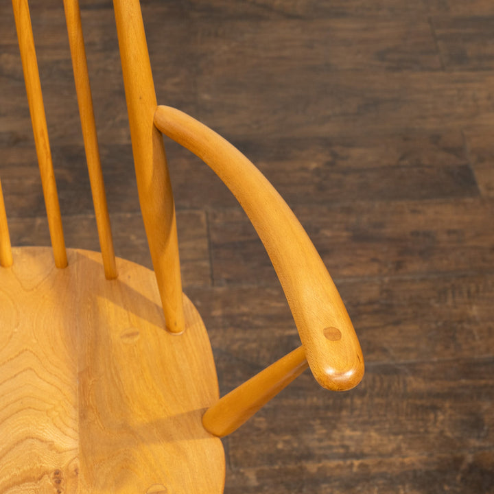 英国【ERCOL アーコール】スラッとしたハイバックが特徴的 ウィンザー ゴールドスミスアームチェア No.369A /25G-B2