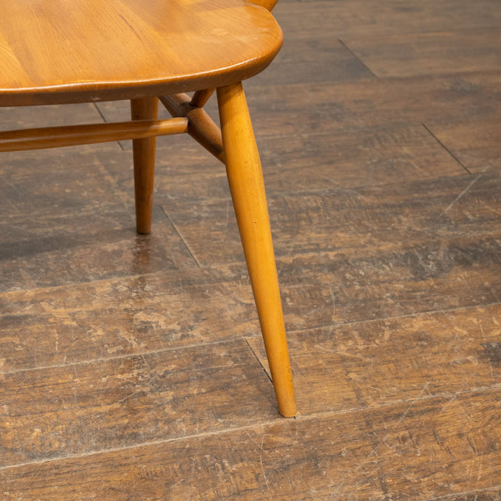 英国【ERCOL アーコール】スラッとしたハイバックが特徴的 ウィンザー ゴールドスミスアームチェア No.369A /25G-B6