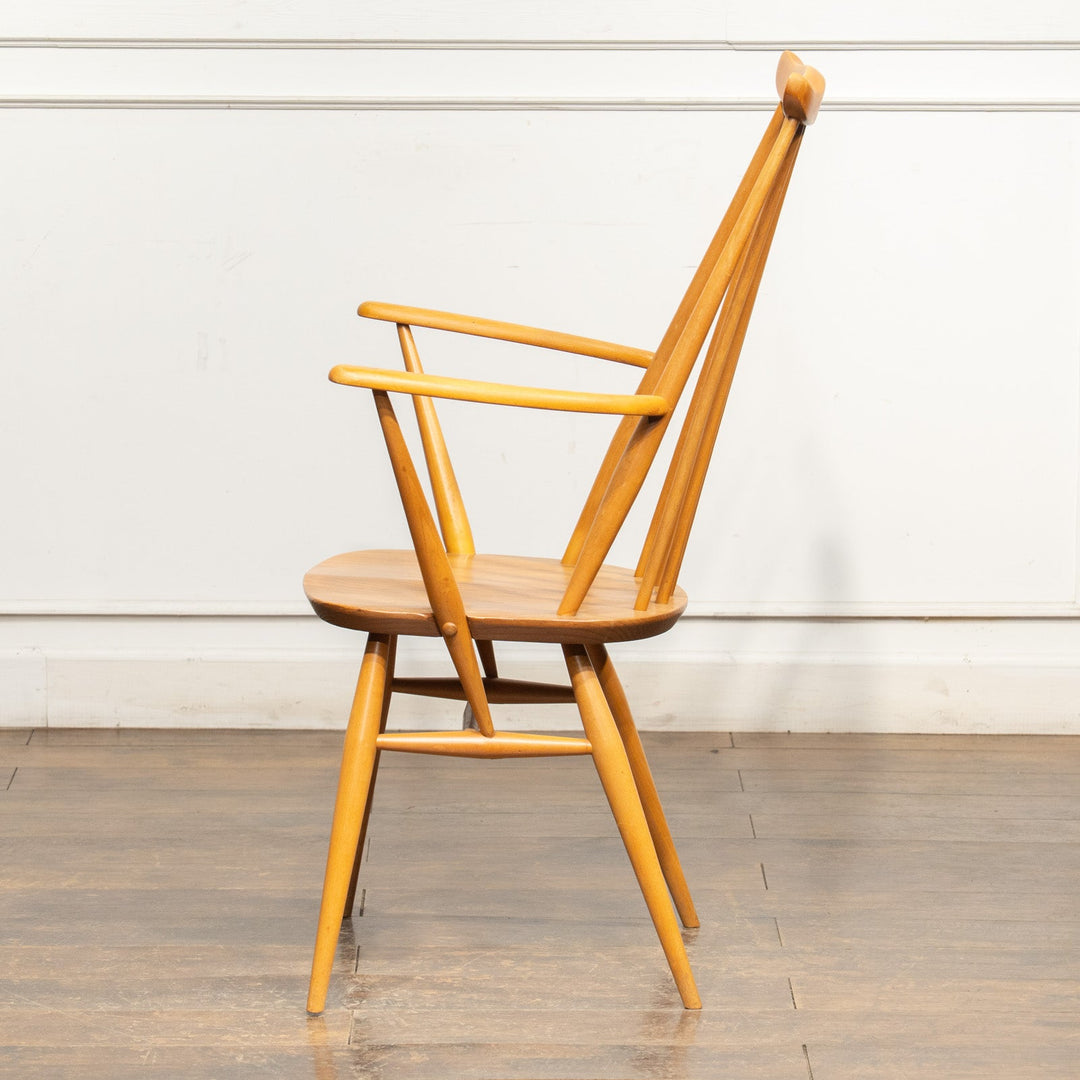 英国【ERCOL アーコール】スラッとしたハイバックが特徴的 ウィンザー ゴールドスミスアームチェア No.369A /25G-B8