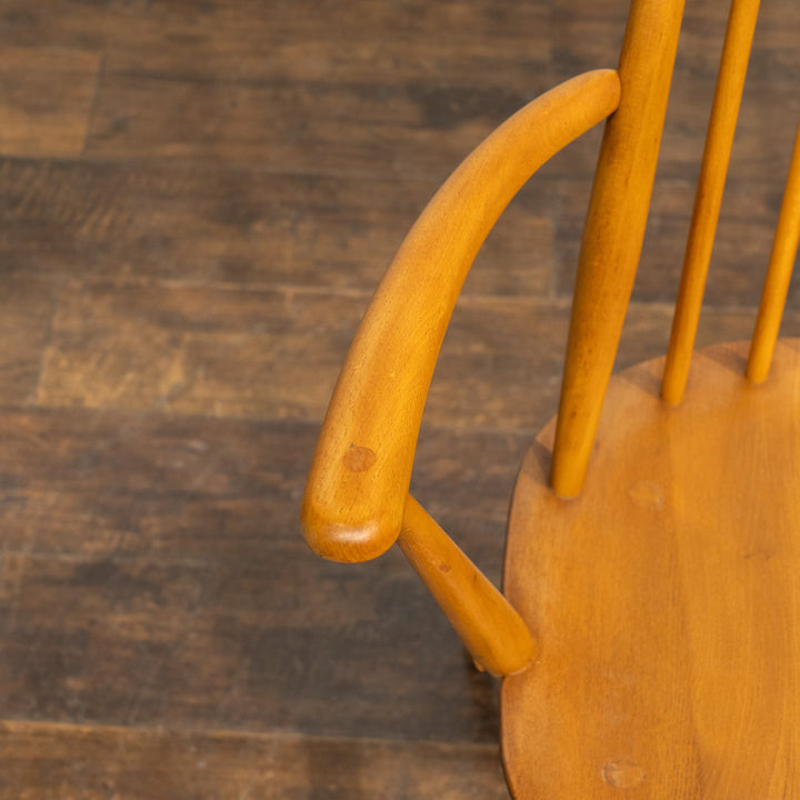 英国【ERCOL アーコール】スラッとしたハイバックが特徴的 ウィンザー ゴールドスミスアームチェア No.369A /25G-B5