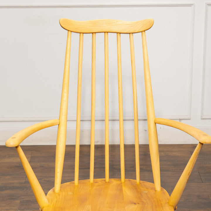 英国【ERCOL アーコール】スラッとしたハイバックが特徴的 ゴールドスミスアームチェア 369A Windsor ウインザー /25GB-10