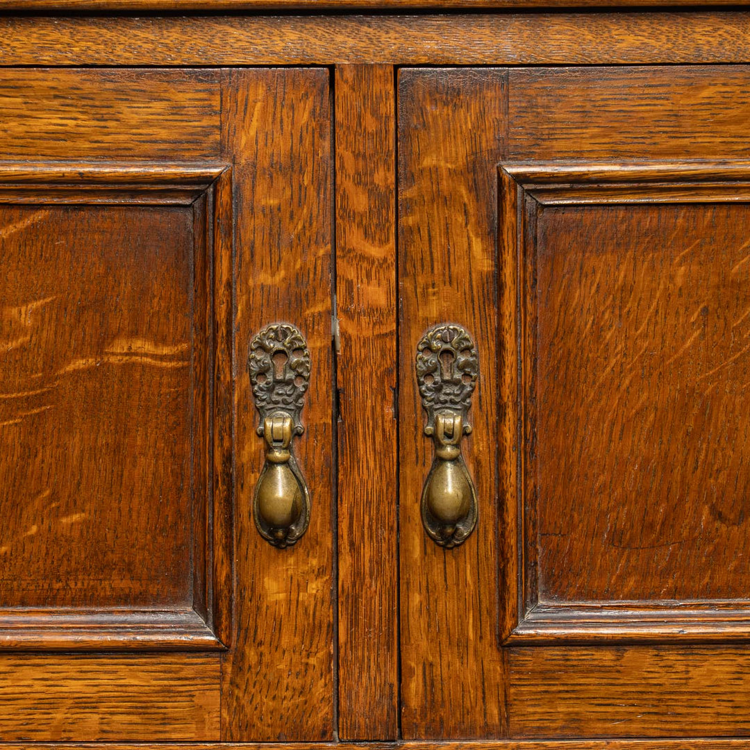 美しい大理石天板が高級感を醸し出す オーク ウォッシュスタンド