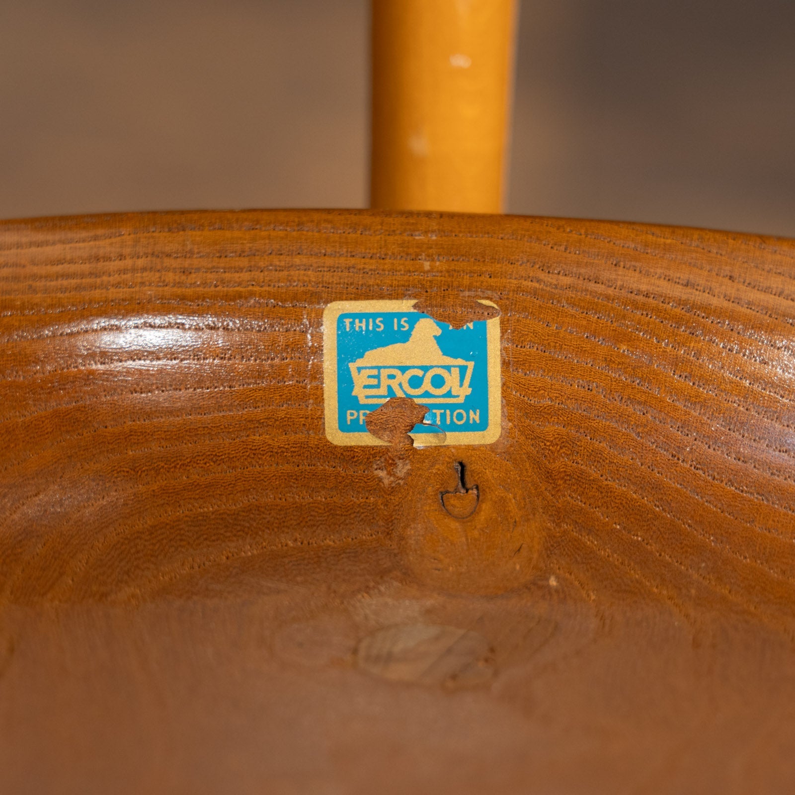 英国【ERCOL アーコール】オールドタイプのファンバックチェア レア