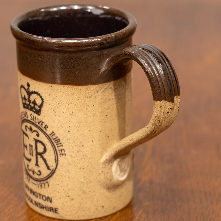 【MADRIGAL マドリガル】エリザベス2世 即位25周年 記念マグカップ /25G-1