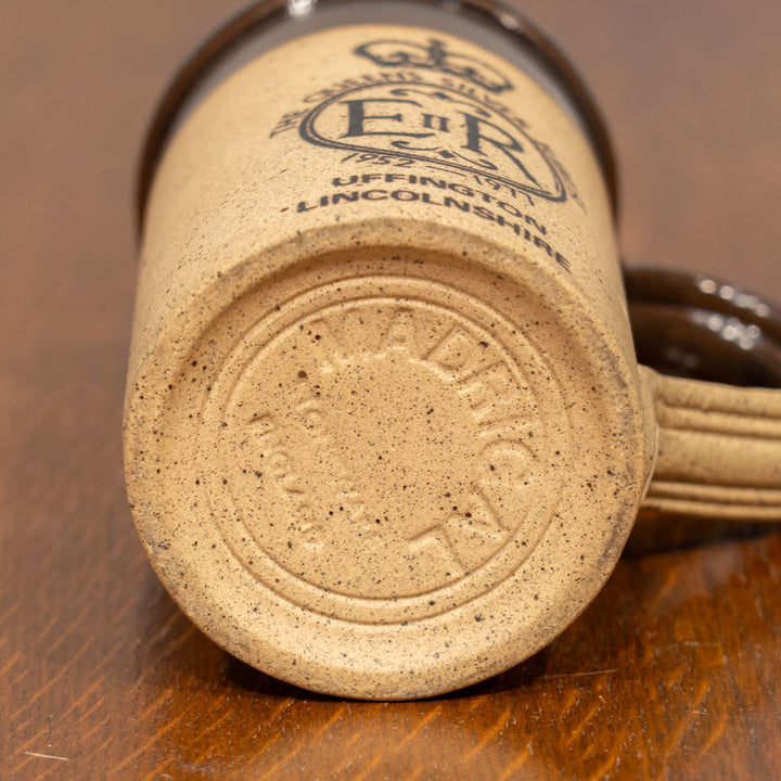 【MADRIGAL マドリガル】エリザベス2世 即位25周年 記念マグカップ /25G-1